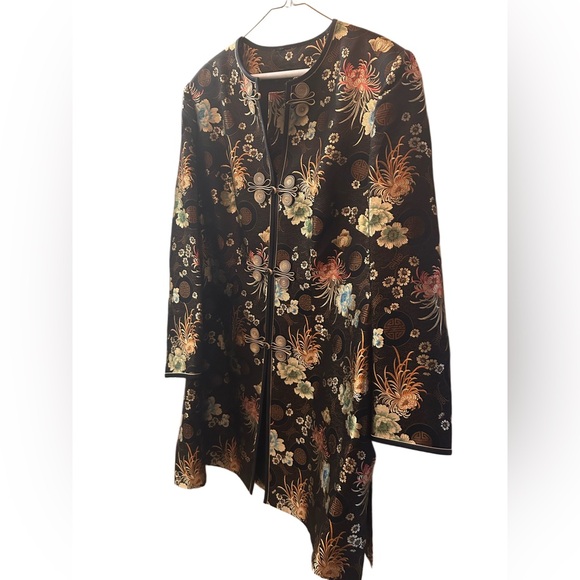 Chinese Style Silk Brocade Jacket size Large/XL - Picture 3 of 8
